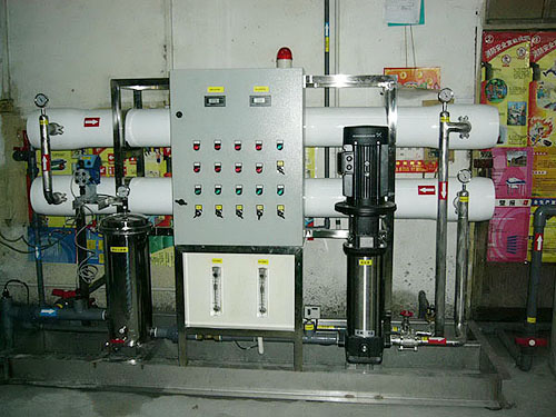 水处理设备批发报价 2011102762318469.jpg