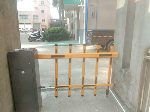 扫码道闸