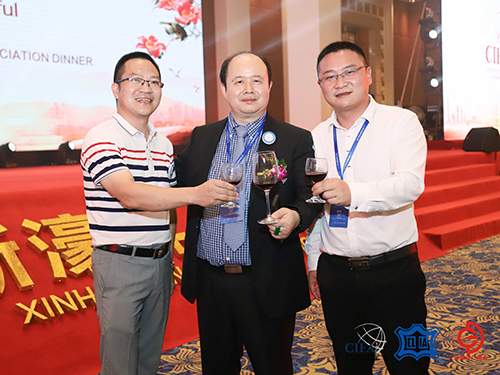 与广东厂商会刘会长、...