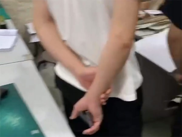 艺立学员学习中