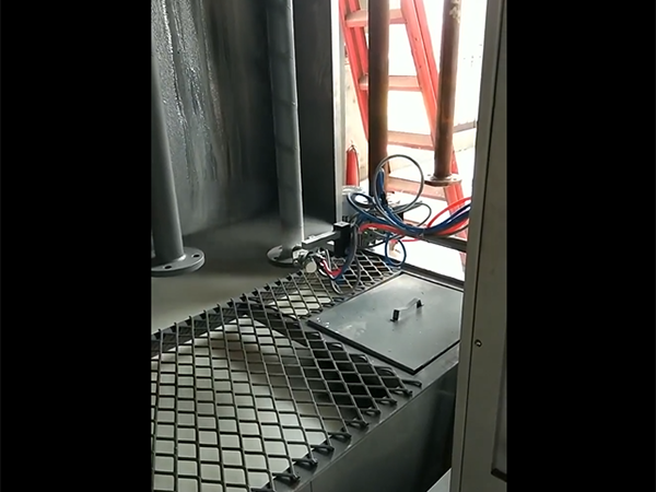 钢管升降喷涂