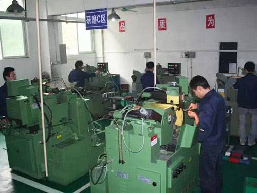 东莞无心磨床加工区