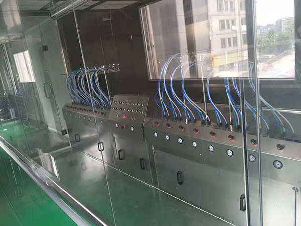 东莞地轨式自动喷涂线...