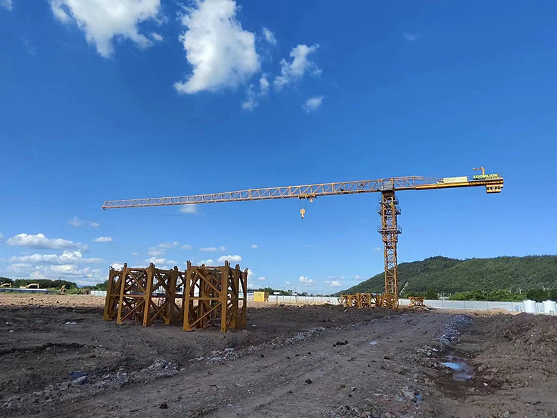 塔式起重机