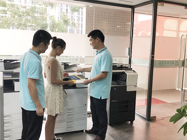 客户参观