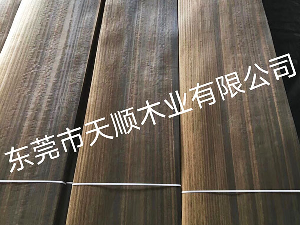 烟熏尤加利