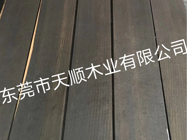 烟熏白橡直纹
