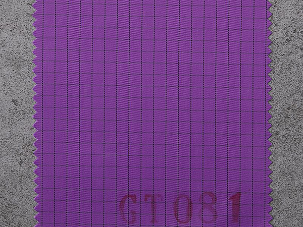 048