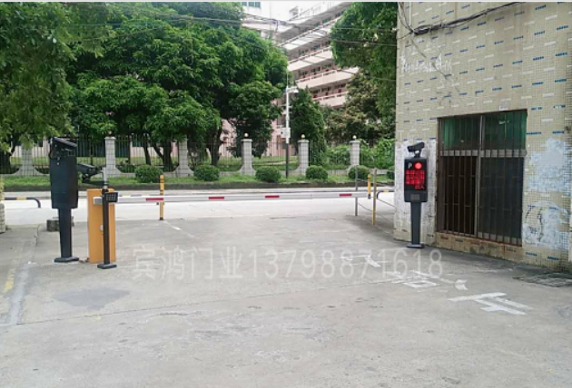 深圳智能道闸案例效果...