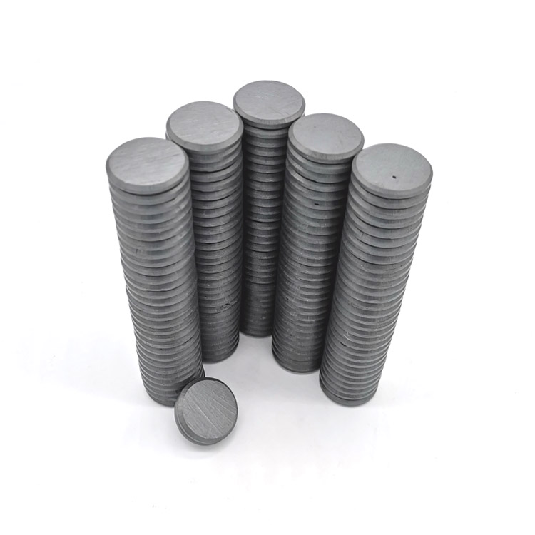 铁氧体圆饼双面倒角d20x3mm