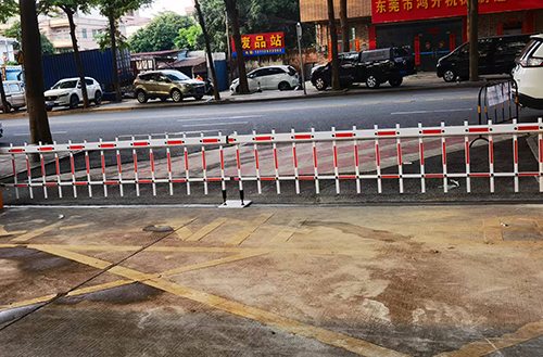 东莞创科纺织对开栅栏...