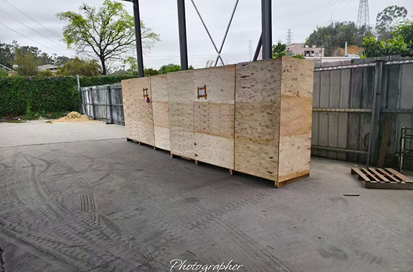 发往马来西亚的电动门