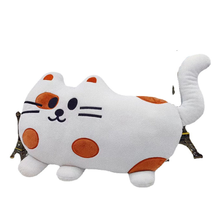 白色饼干猫