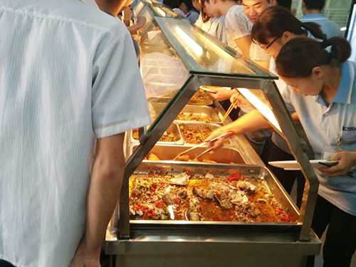 自助食堂