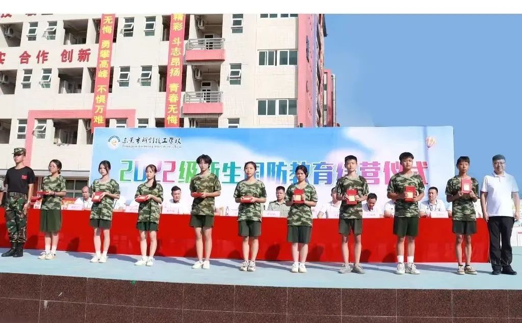 94f9ac51c0b1a1c3b5f024ba38f3307.jpg 图片