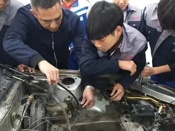 汽车维修