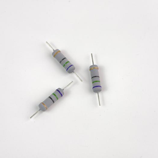氧化膜电阻切脚散装