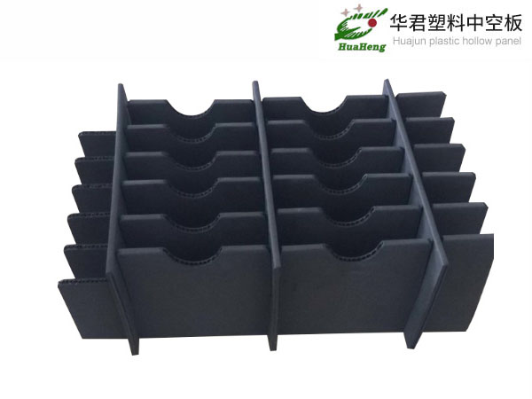 中空板刀卡