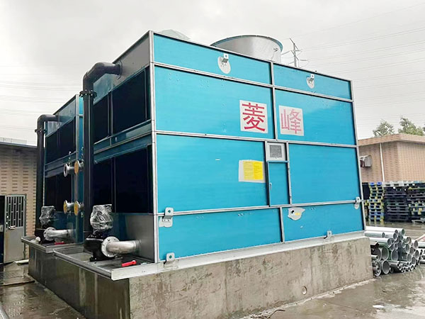 横流闭式冷却塔400...