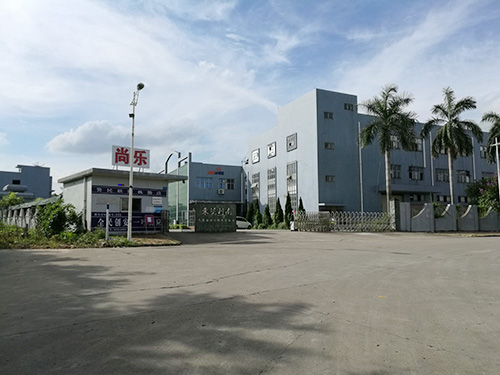工厂大门
