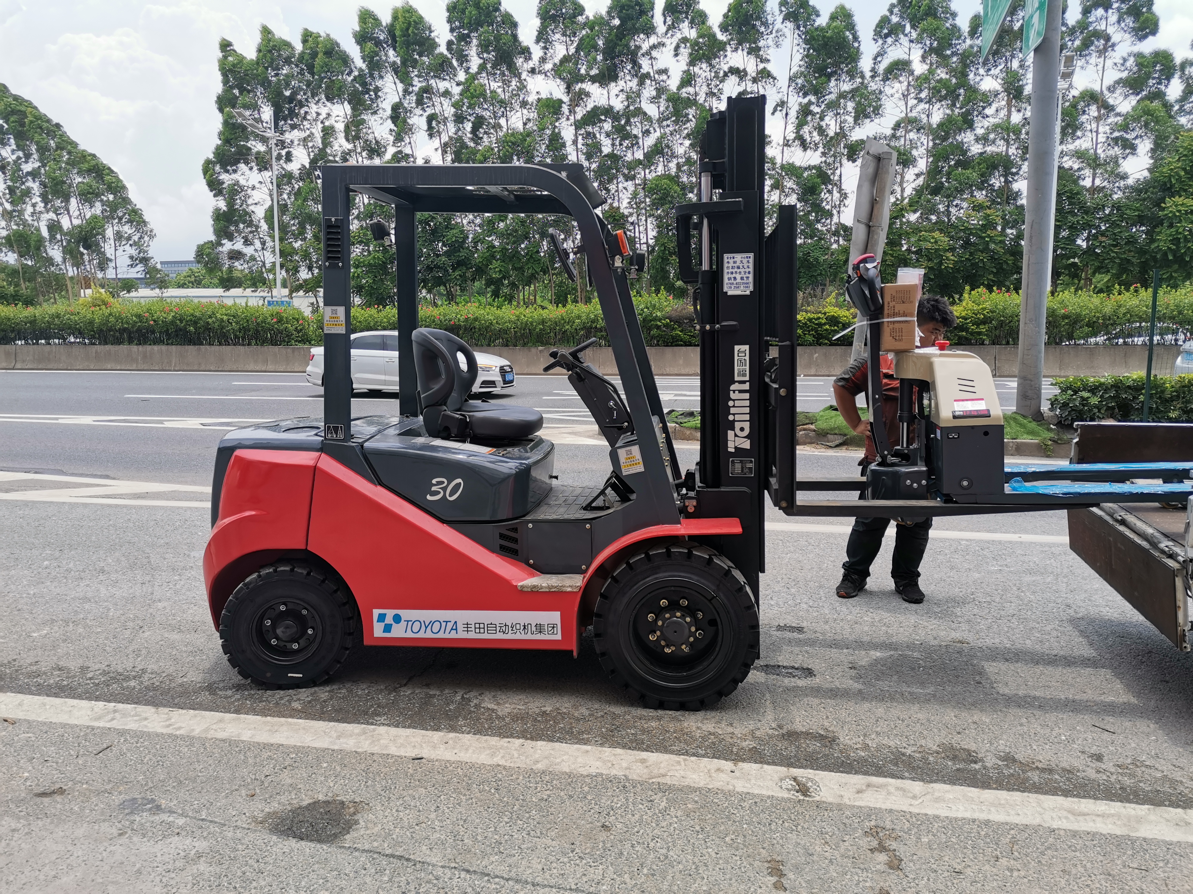 台励福电动叉车_台励福电动叉车可租可售_产品质量高