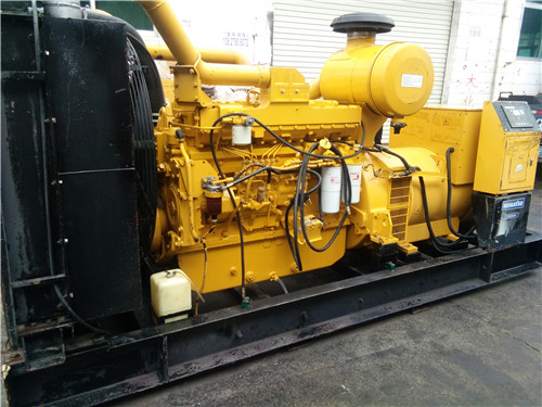 小松95成新原装柴油发电机组出售转让