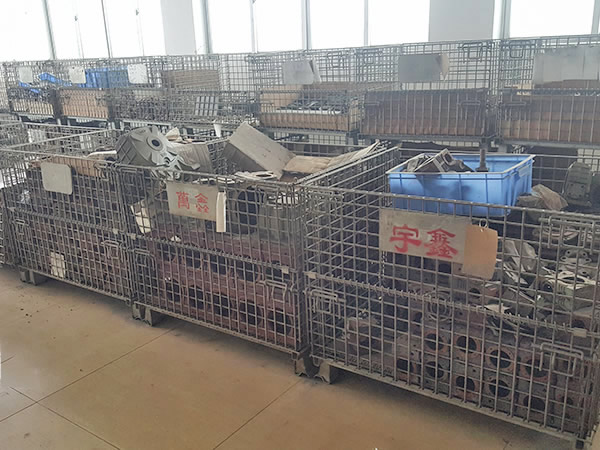 外壳储存车间